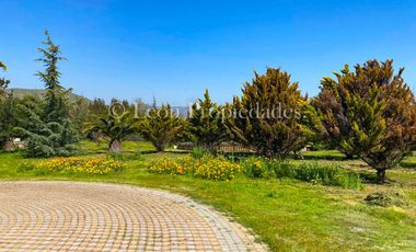 León Propiedades vende Parcela con casa en Camino El Toro, Curacaví