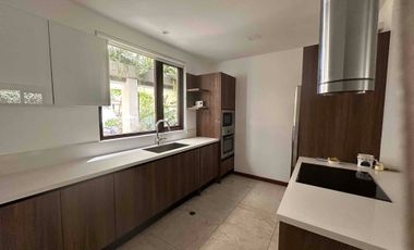 Venta departamento con jardín 2 dormitorios en tumbaco diseño Londono