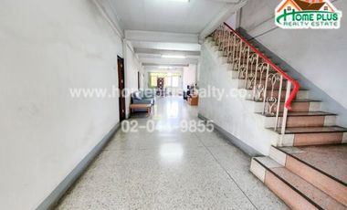 ที่ดินพร้อมอาคารพาณิชย์ 3 ชั้นครึ่ง อำเภอเมืองสมุทรสาคร (ติดถนนใหญ่)