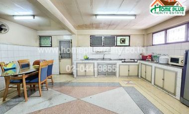 ที่ดินพร้อมอาคารพาณิชย์ 3 ชั้นครึ่ง อำเภอเมืองสมุทรสาคร (ติดถนนใหญ่)