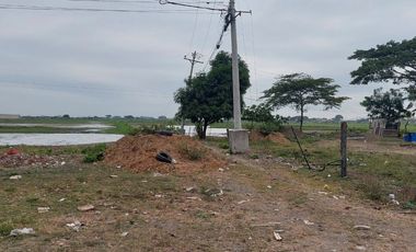 Venta de Terreno Comercial en Via a Samborondon, Antes del Peaje