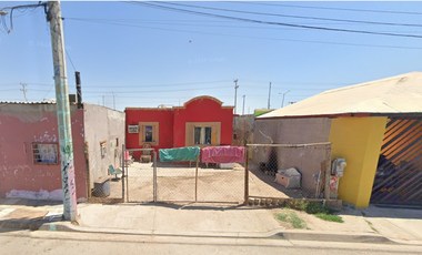 Casa en Venta en Remate, Valle de las Misiones Mexicali