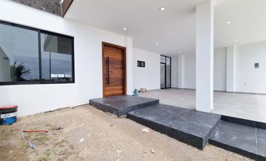 Casa en venta en Lomas del Dorado