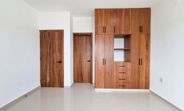 Casa en venta en Lomas del Dorado
