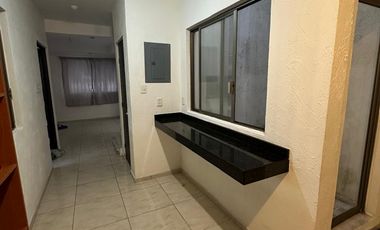 RENTO BONITA  CASA A UNA CALLE DEL CENTRO DE BOCA DEL RIO