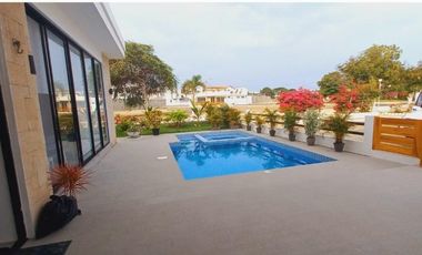 Villa vendo en la  Ruta del sol