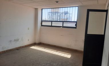 EDIFICIO EN VENTA, COL. SOR JUANA I. DE LA CRUZ, TOLUCA CENTRO