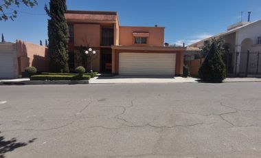 JARDINES DEL SANTUARIO EXCELENTE CASA EN VENTA ESPACIOS AMPLIOS