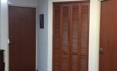 CASA EN CALLE PRIVADA (EXCELENTE UBICACIÓN)