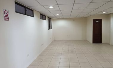 Bodega de alquiler en la Av. Juan Tanca Marengo