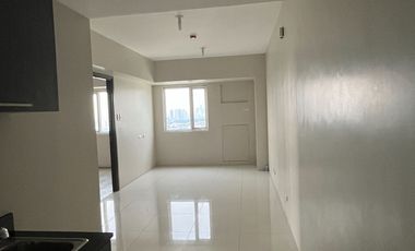 2 Bedroom with Balcony Condo For Sale Vista Shaw Wack wack Mandaluyong near Golf Course