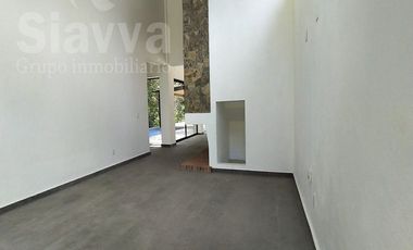 PRECIOSA CASA CON VISTA AL BOSQUE