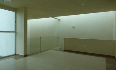 ESPECTACULAR casa dentro de fraccionamiento RESIDENCIAL