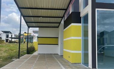 CASA CAMPESTRE EN VENTA EN CHINAUTA MONTEBELLO