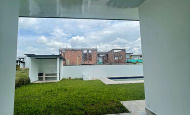CASA CAMPESTRE EN VENTA EN CHINAUTA MONTEBELLO
