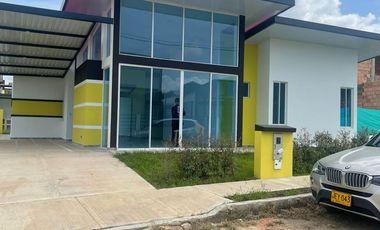 CASA CAMPESTRE EN VENTA EN CHINAUTA MONTEBELLO