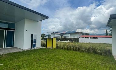 CASA CAMPESTRE EN VENTA EN CHINAUTA MONTEBELLO