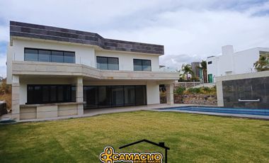 Casa en venta en Lomas de Cocoyoc ( OLC-4225)