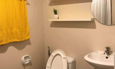 2 Bedrooms Condo For Lease with Parking