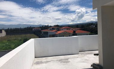 VENTA CASAS EN CONJUNTO VILLAS DE LA HACIENDA SECTOR SANGOLQUI