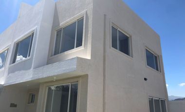 VENTA CASAS EN CONJUNTO VILLAS DE LA HACIENDA SECTOR SANGOLQUI