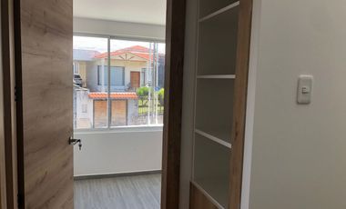 VENTA CASAS EN CONJUNTO VILLAS DE LA HACIENDA SECTOR SANGOLQUI