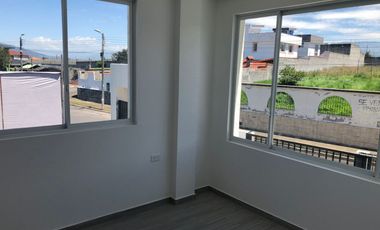 VENTA CASAS EN CONJUNTO VILLAS DE LA HACIENDA SECTOR SANGOLQUI