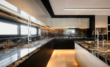 ESTRENA HERMOSA RESIDENCIA EN EN LOMAS DE ANGELOPOLIS I