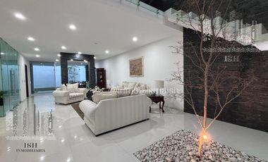 Casa en venta en Arcos de Guadalupe, Zapopan