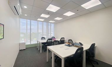 Book open plan office space for businesses of all sizes in Regus Colours Town Center