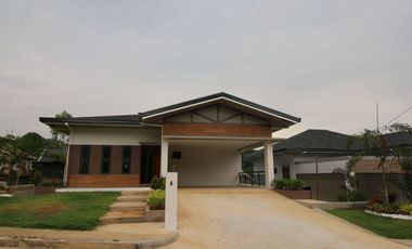 Brand New Single Detached House and Lot for sale in Sun Valley with 3 BR PH2397