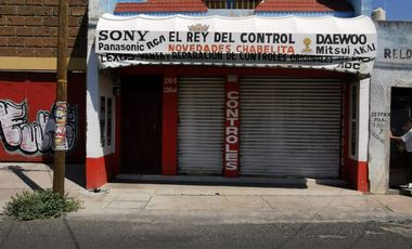 LOCAL EN RENTA PARA NEGOCIO EN CENTRO CELAYA!!!
