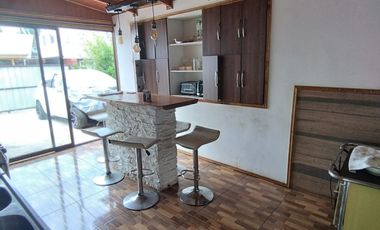 Se vende casa de 4 dormitorios en Colbun