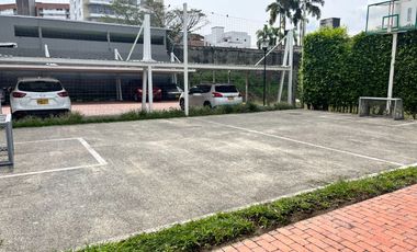 Apartamento Sector Alamos 110 Mts piso 7