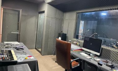 Nave Industrial de Producción en Sanctorum Cuautlancingo, Puebla.