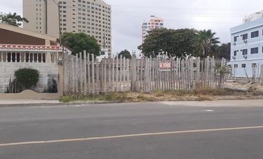 **En venta Terreno Esquinero 500 metros Salinas Ecuador**