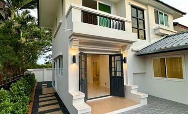 2-story detached house for sale in the Land and House Maejo Development, Nong Chom, San Sai, Chiang Mai
