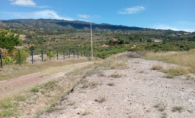 Venta lote conjunto cerrado