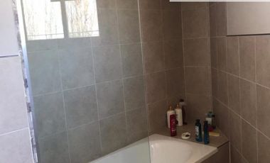 Se vende Duplex de 2 Habitaciones, en Barrio 