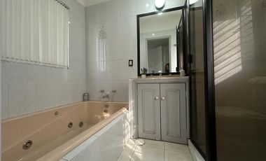 CASA EN VENTA EN FRACCIONAMIENTO LOMAS DE COCOYOC