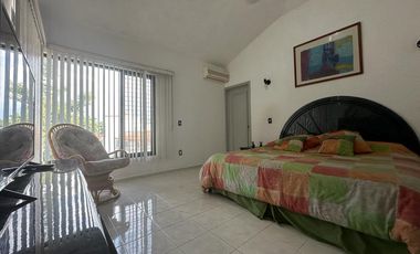 CASA EN VENTA EN FRACCIONAMIENTO LOMAS DE COCOYOC