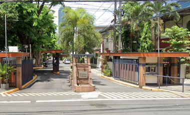 Townhouse Palm Village, Makati City - SALE