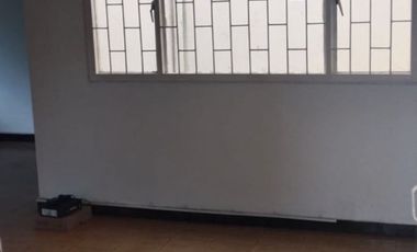 SE ARRIENDA APARTAMENTO P2 EN BARRIO SANTA HELENA, IBAGUÉ.