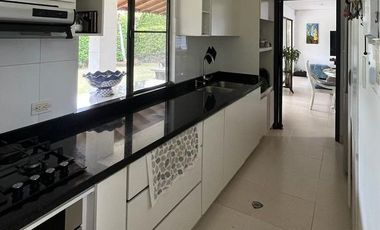 ARRIENDO CASA EN LA MORADA A LAS AFUERAS DE CALI VALLE DEL CAUCA