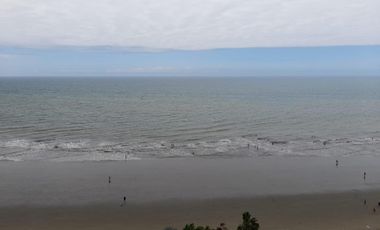 Departamento en Venta en la Playa de Tonsupa, Piso 11 Edf.  Diamond Beach