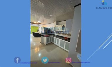 VENTA HERMOSA CASA VIA ACACIAS