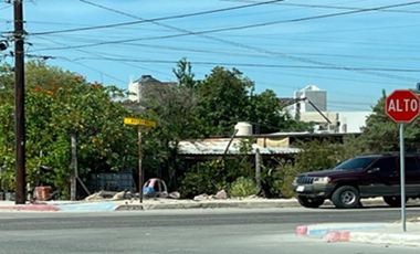 SE VENDE CASA CON TERRENO INTER 158-I