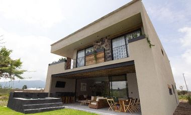 Casa Ambás totalmente amueblada y equipada en SAHAI Residences No. 1 Luxury Lifestyle Awards