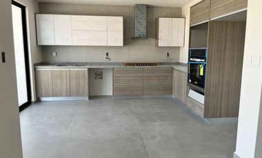 VENDO CASA RESIDENCIAL MONCAYO CALLE ENCINAS