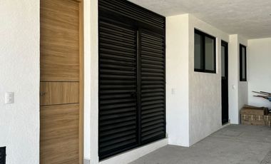 VENDO CASA RESIDENCIAL MONCAYO CALLE ENCINAS